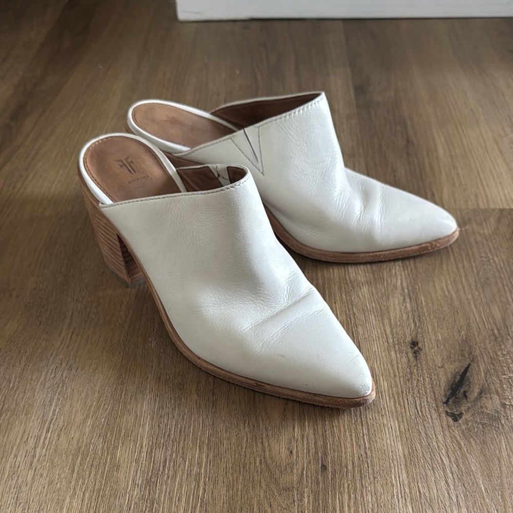 Frye White Leather Mules